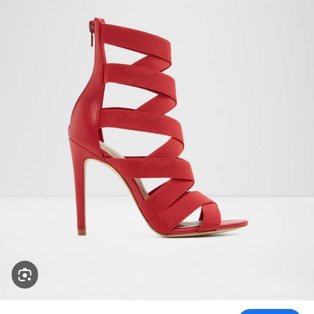 New Aldo heels size 9. Ethebeth